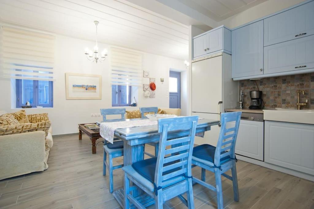 Locrihouse-Stylish Comfortable Home In Galaxídhion المظهر الخارجي الصورة